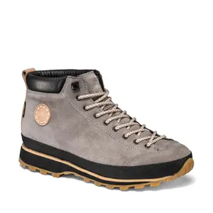 trek-expert408517